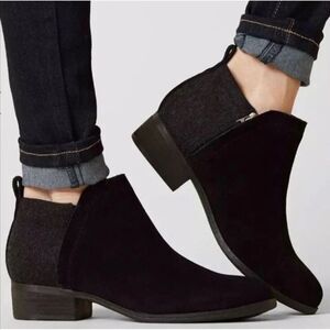 Toms Deia Leather Suede Wool Ankle Bootie SZ 7.5 GUC Cute Stylish Comfortable